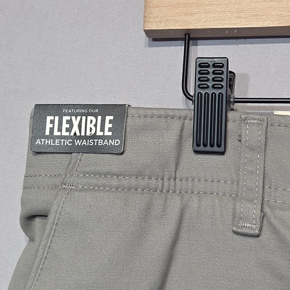Lee Extreme Comfort Straight Fit Pants Men's 40x30 Iron Gray Flex Waist NWT